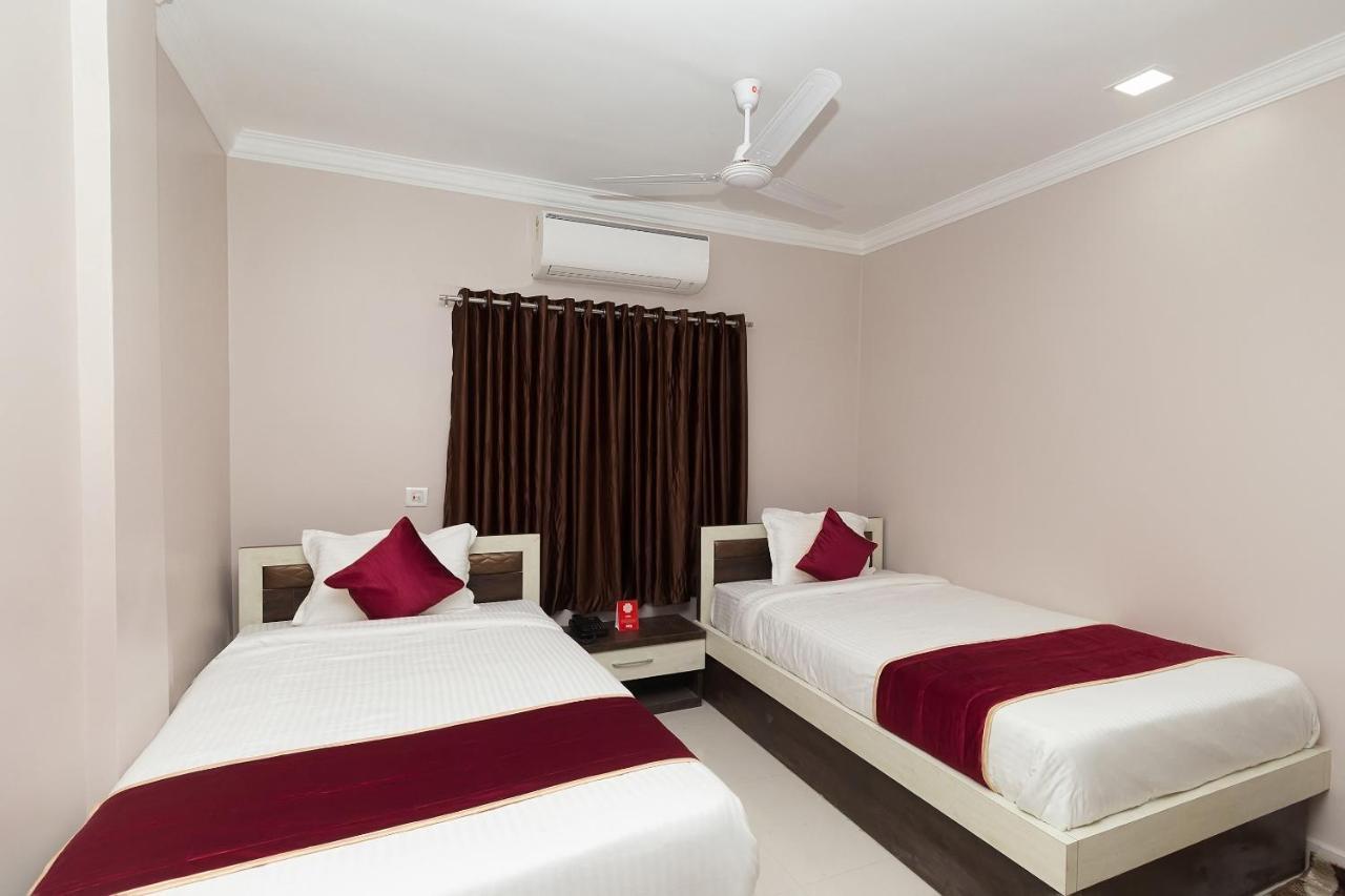 Hotel Aashiyana Kaharpara Ngoại thất bức ảnh