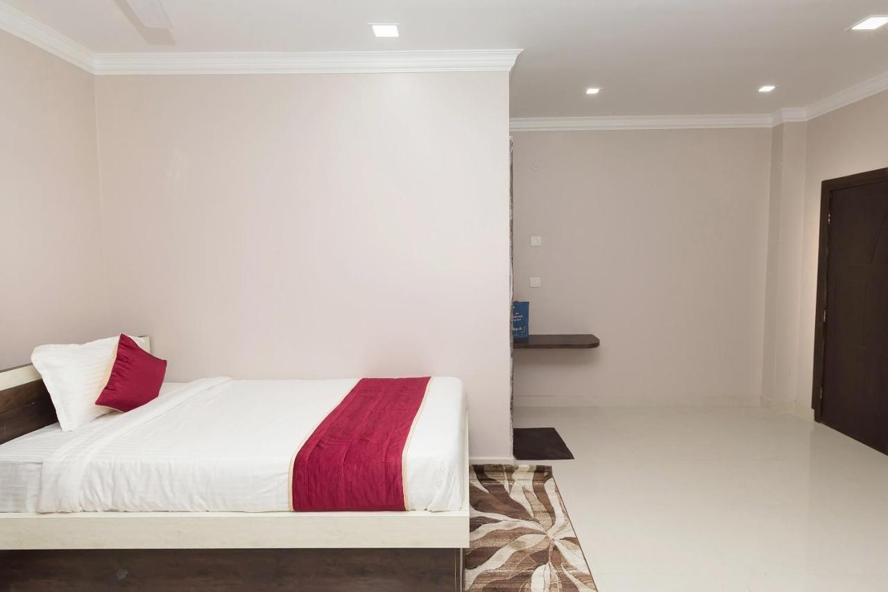 Hotel Aashiyana Kaharpara Ngoại thất bức ảnh